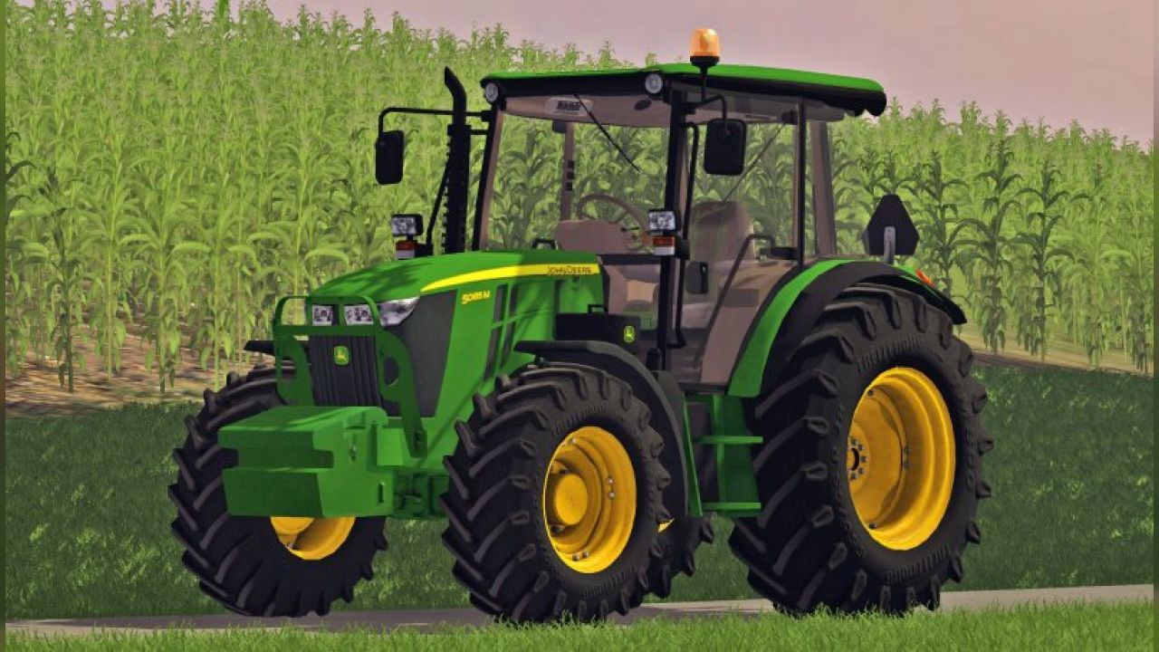 John Deere 5085M WASHABLE