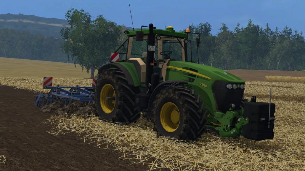 John Deere 7920