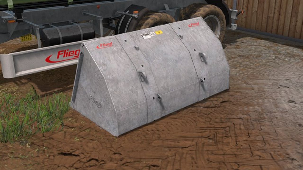 Fliegl Large Capacity Shovel
