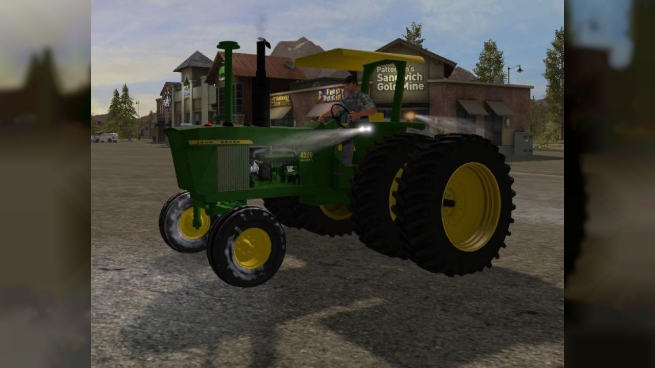 John Deere 4320 2WD