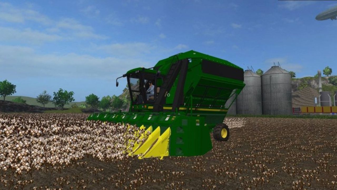 John Deere 9950 Cotton Harvester