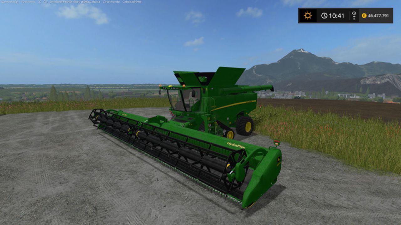 John Deere S690i