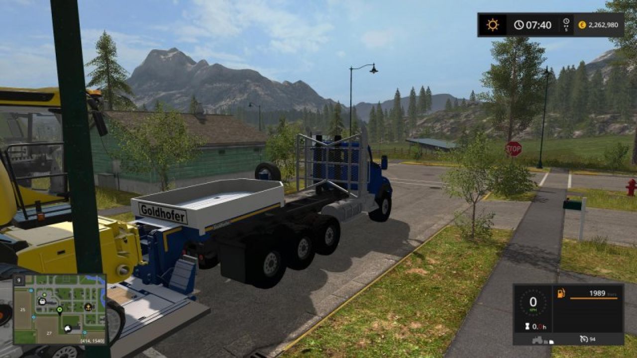SEMI HAULER TRUCK