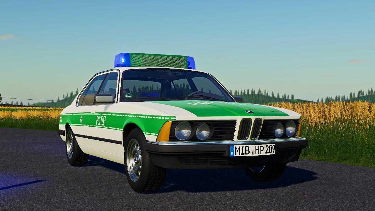 BMW 728i Polizei