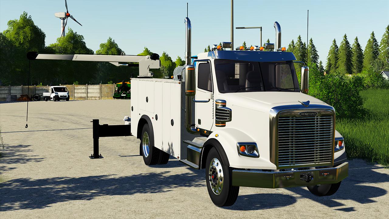 FreightLiner tow truck