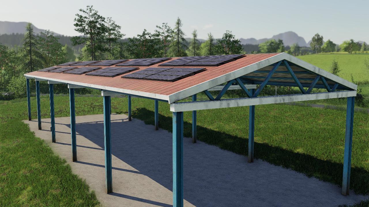 Hangar avec panneaux solaires