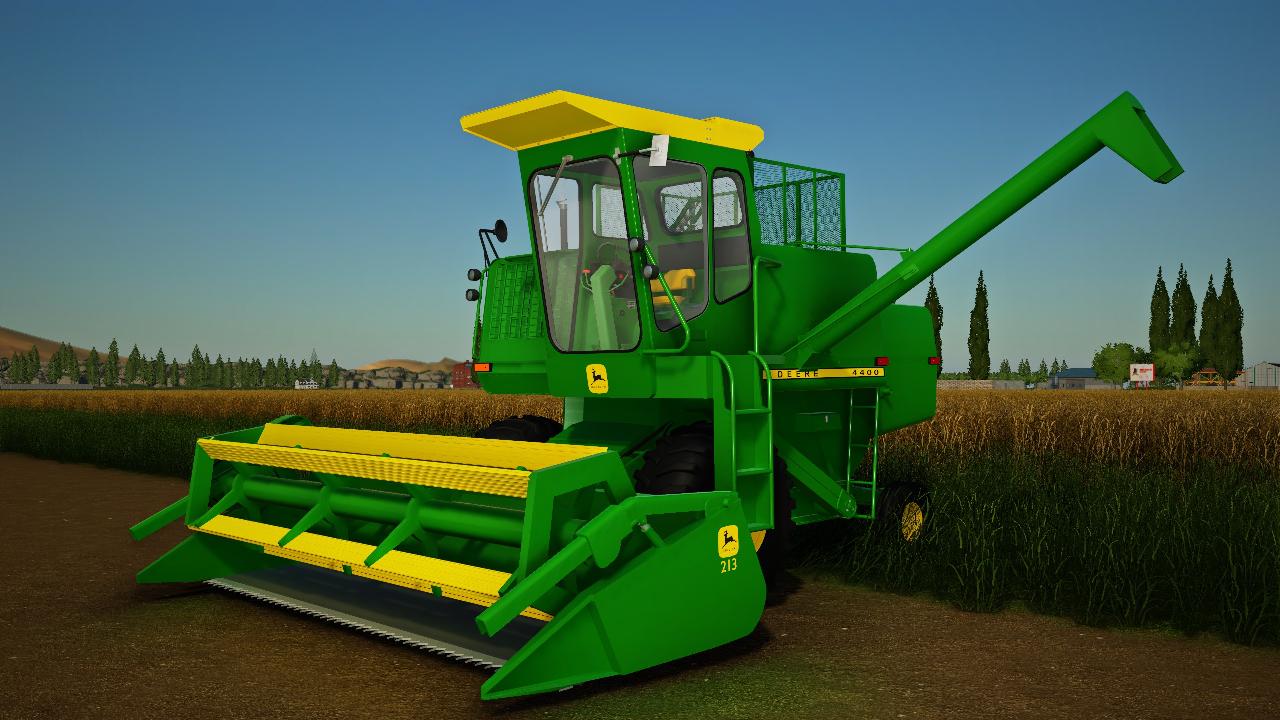 John Deere 4400 Pack