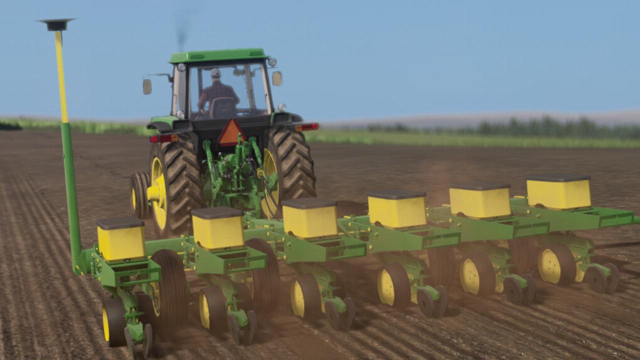 John Deere 7000 Planter