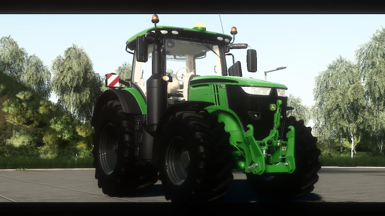 John Deere 7R serie Black Edition