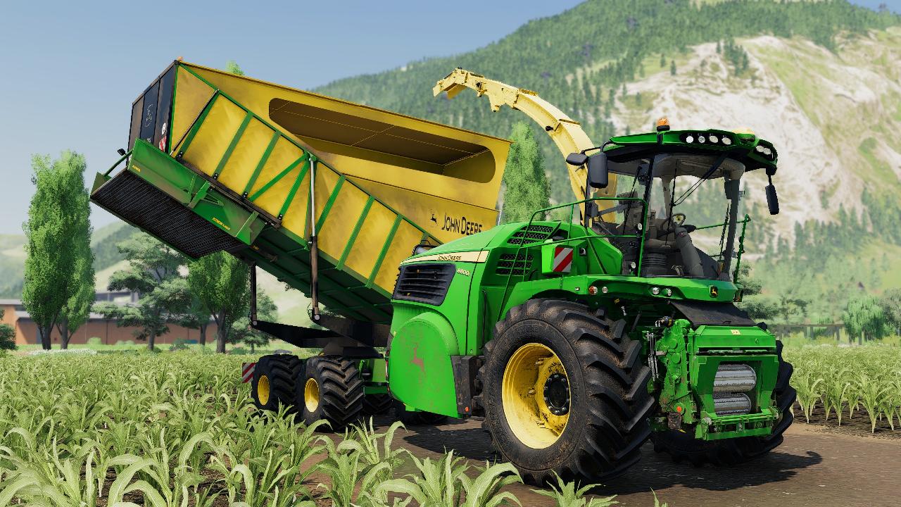 John Deere 8000 Cargo