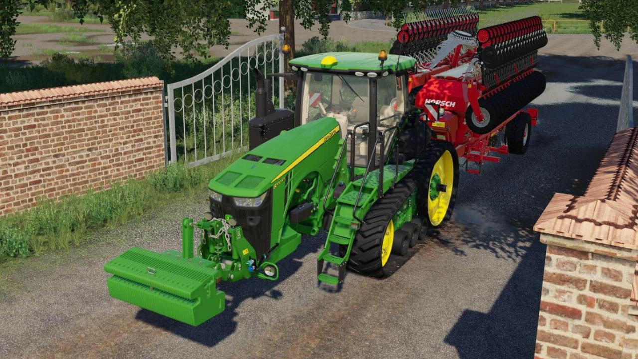 John Deere 8RT