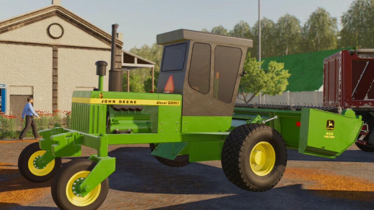 John Deere Schwader