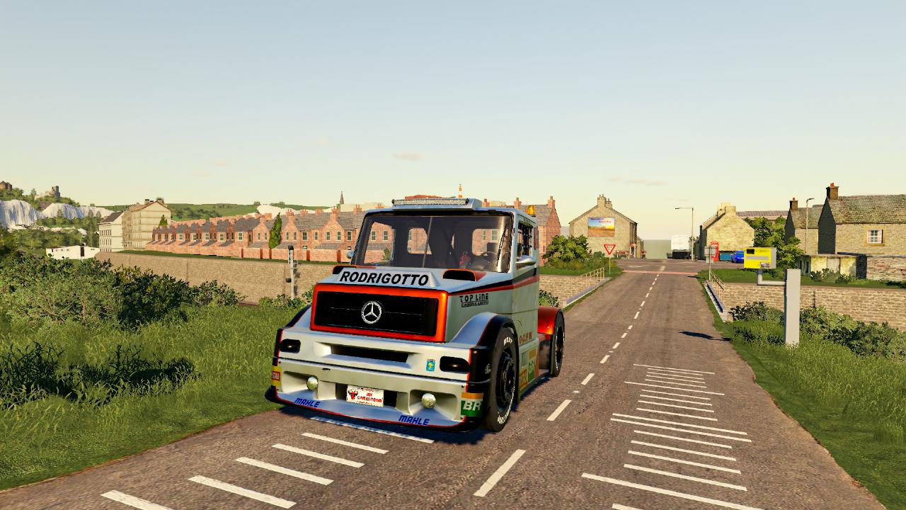 Mercedes Benz Formel Truck