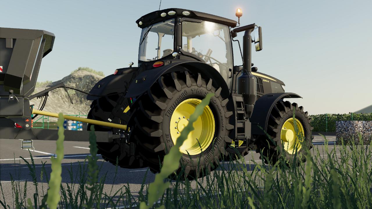 John Deere 6R Black Edition