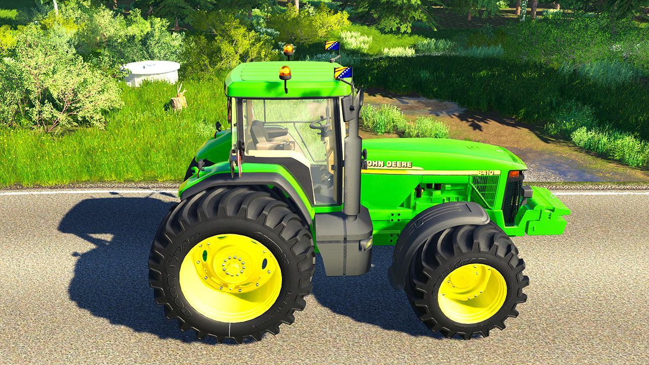 John Deere 8000 series