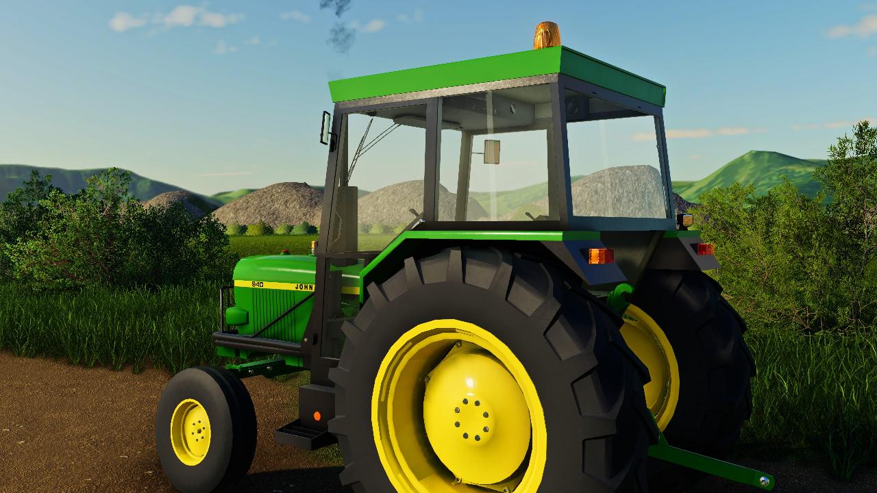 John Deere 940