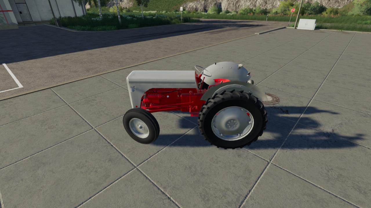 Massey Ferguson T E F 20