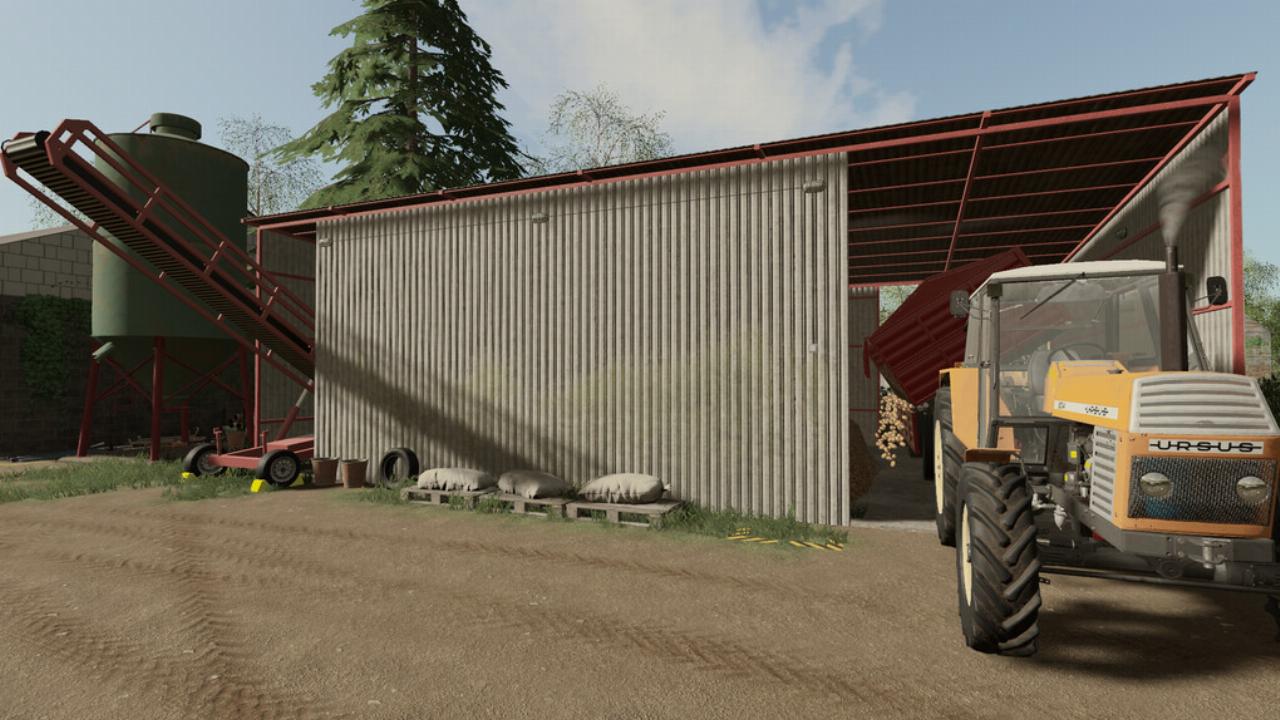 Warehouse With Conveyor Belt