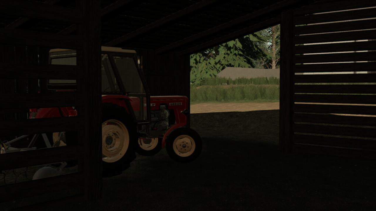 Ancien hangar en bois