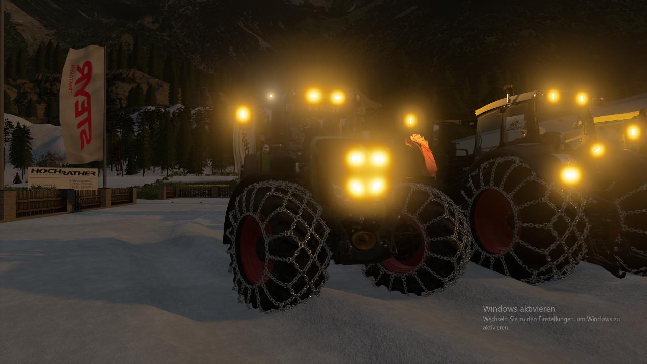 Fendt 900 Vario mit Schneeketten