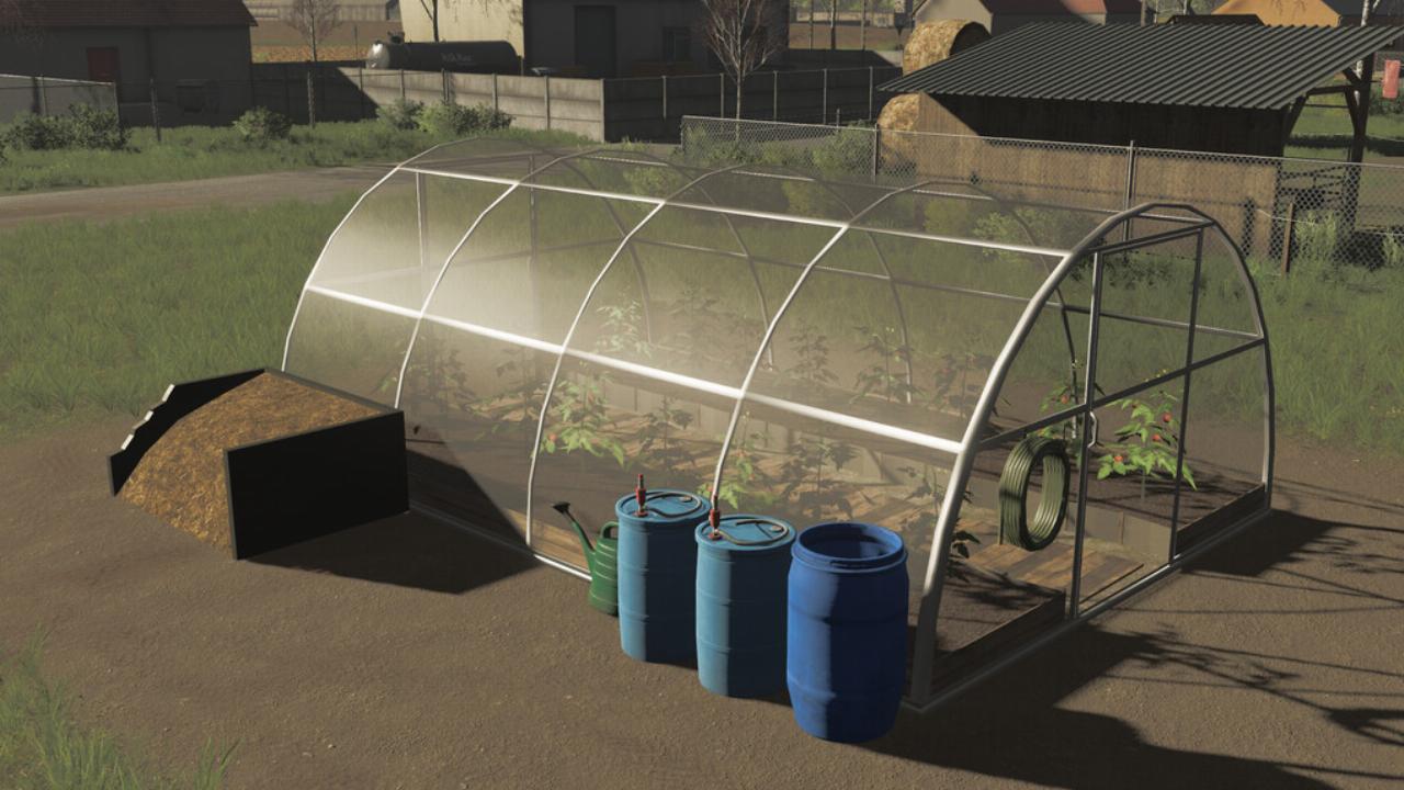 Domestic Foil Tent With Tomatoes