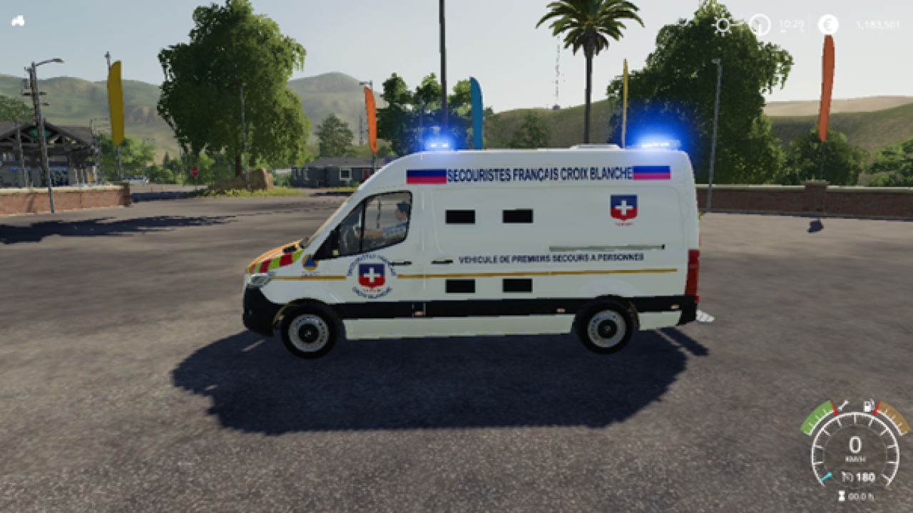 VPSP French First Aiders White Cross