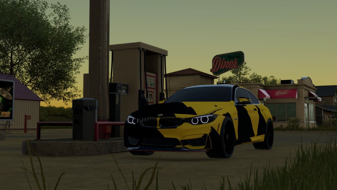 BMW M4 GTS