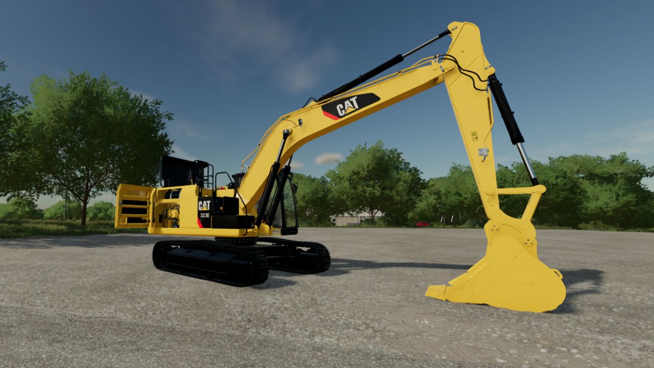 CAT 323E