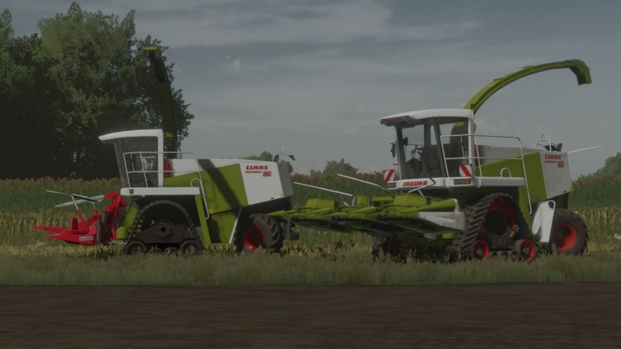 Claas Jaguar 800 Tracked