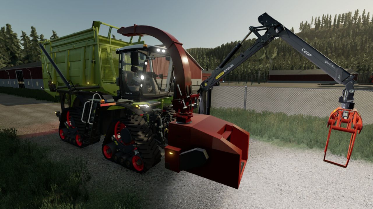 Claas Xerion Wood Crusher