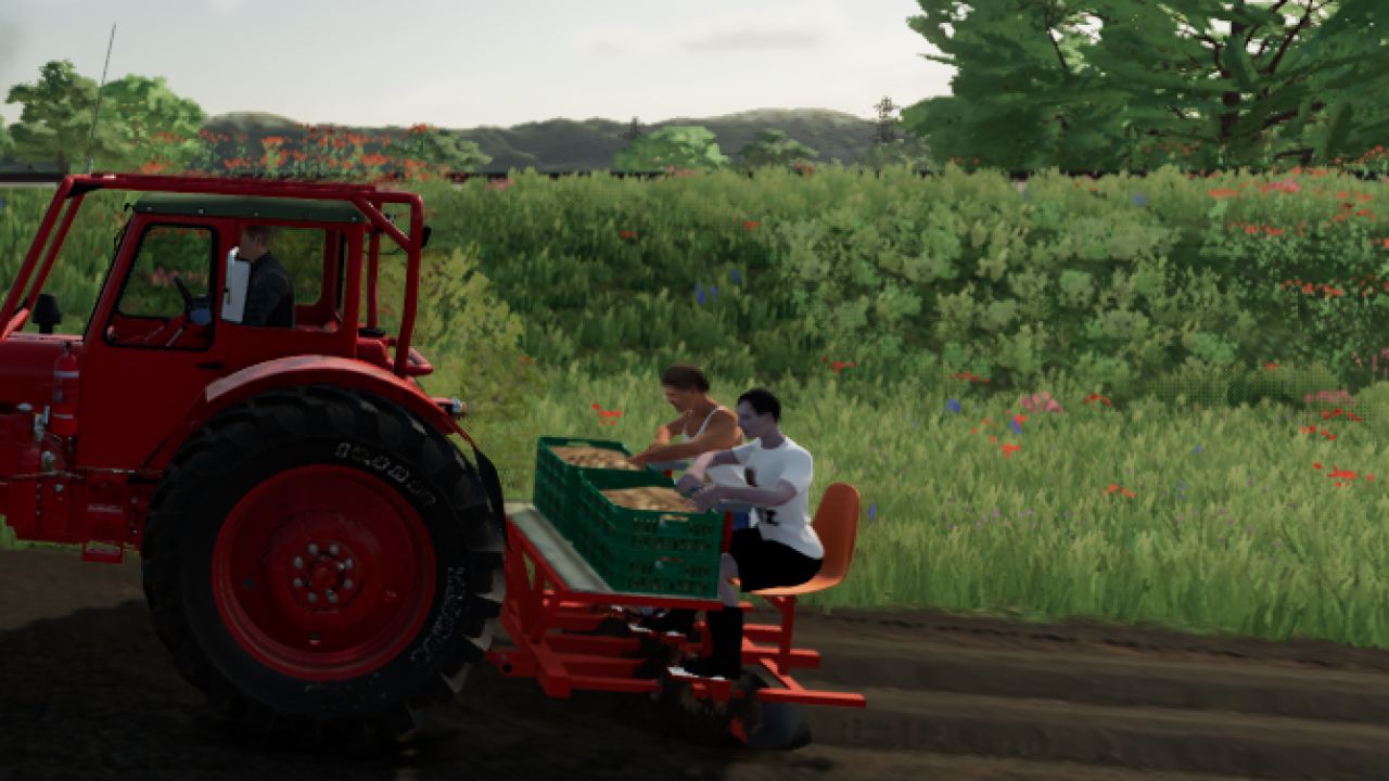 Classic 2-row potato planter