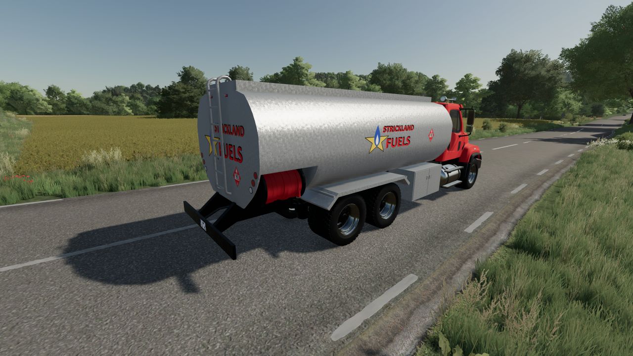 Camión de combustible Freightliner FL114SD