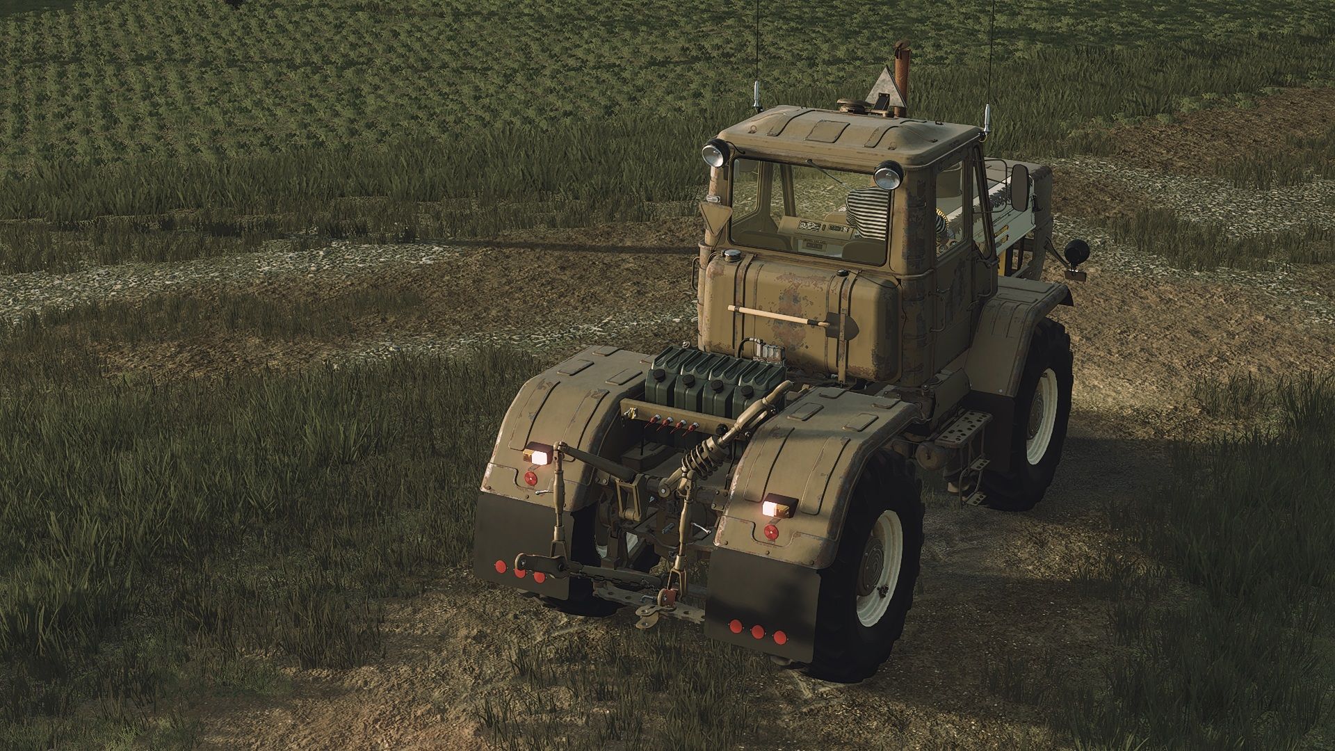 HTZ T-150K V8