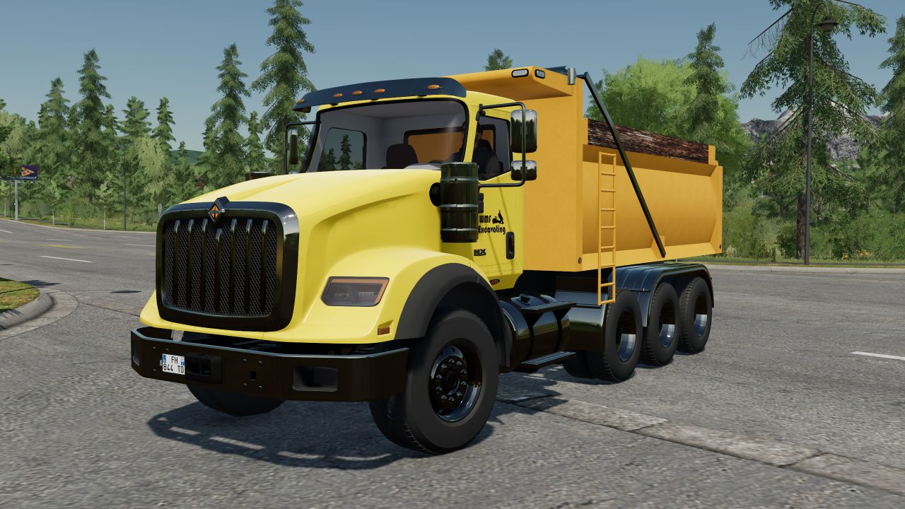 HX 620 dump truck