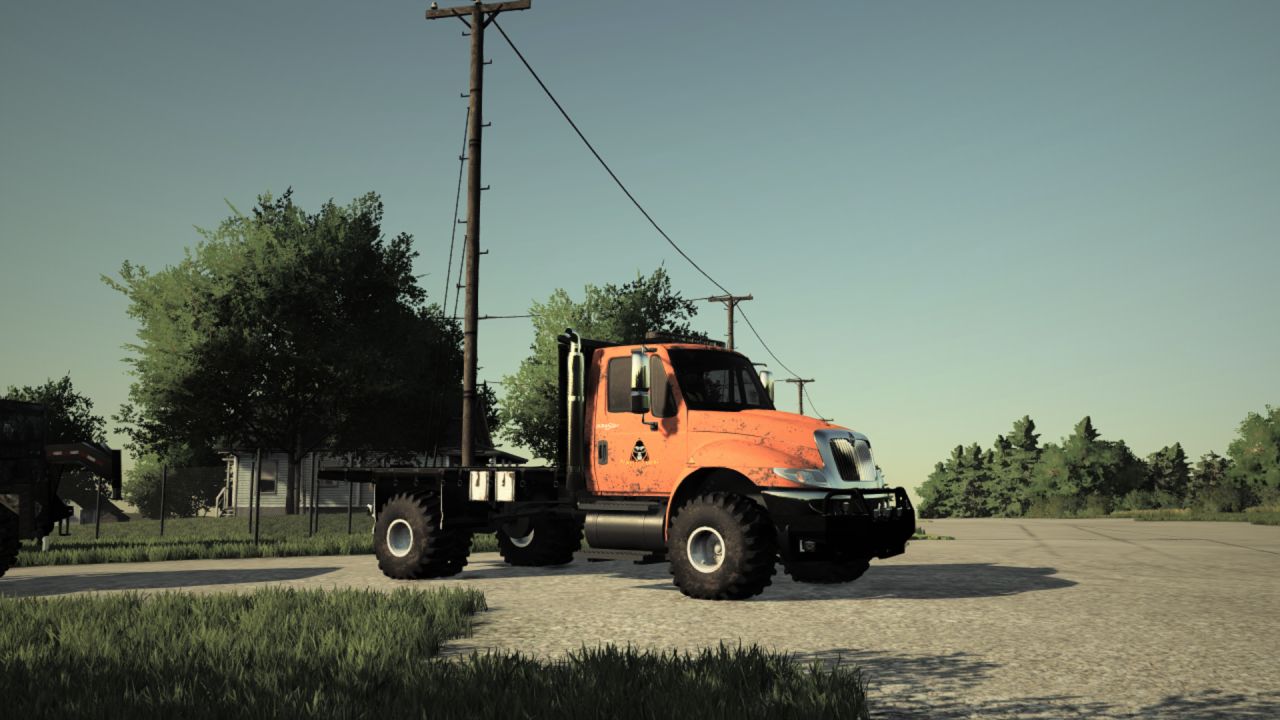 International DuraStar Flatbed Truck