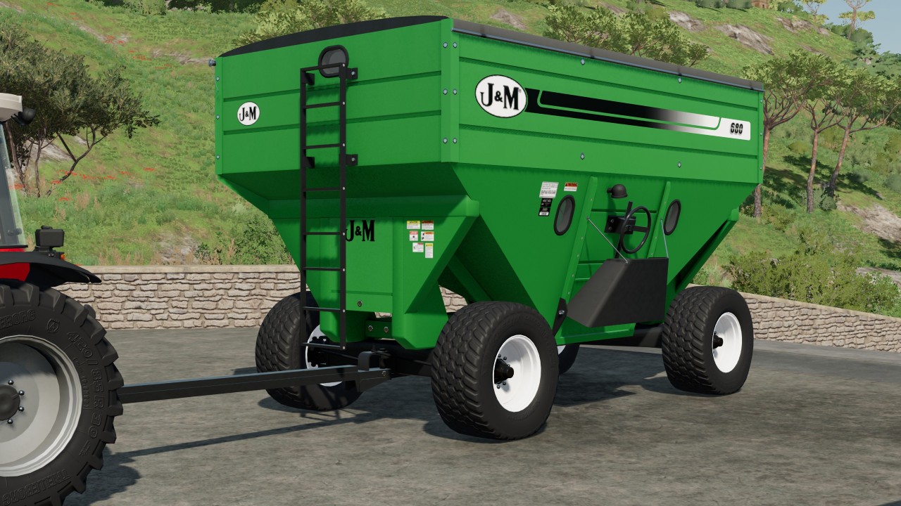 J&M 680 Gravity Wagon