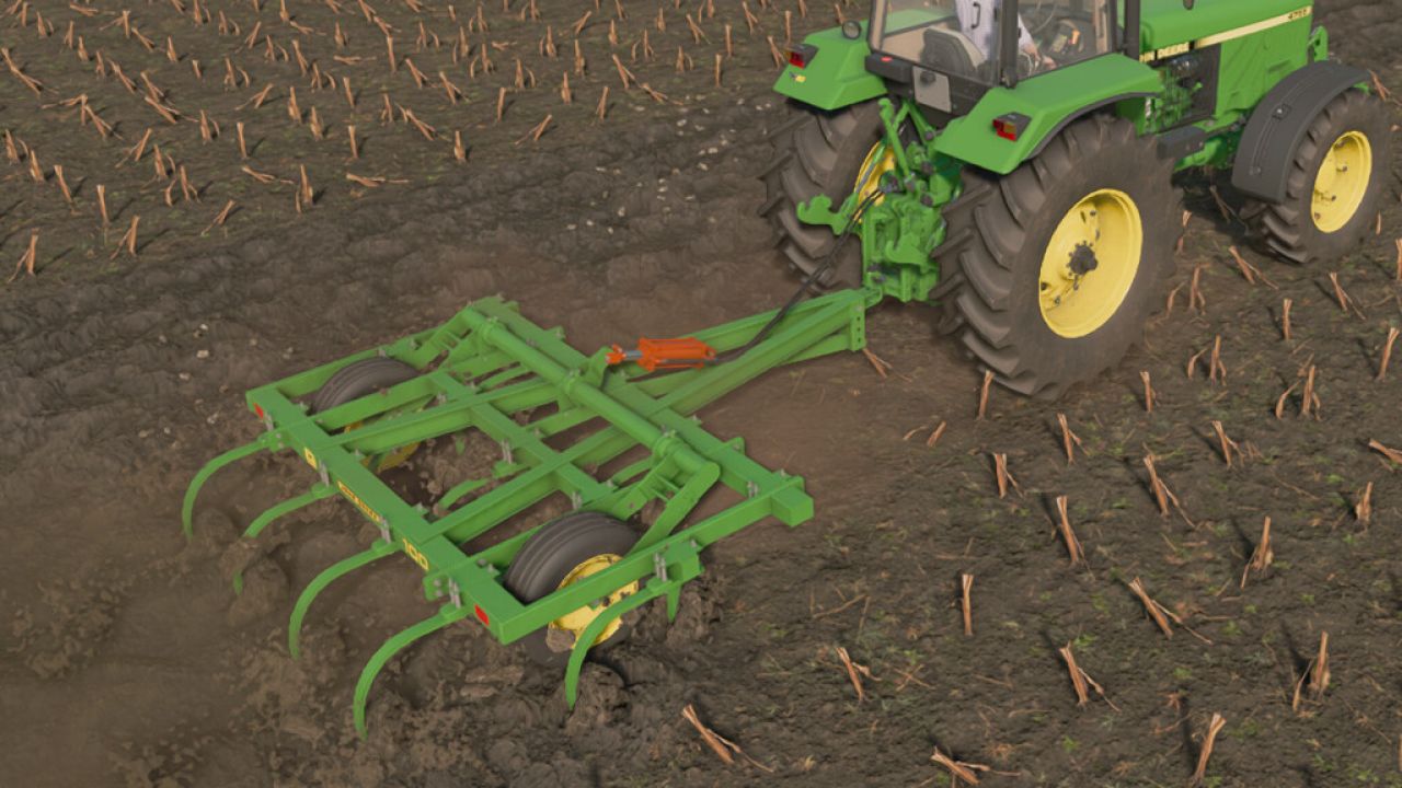 John Deere 100