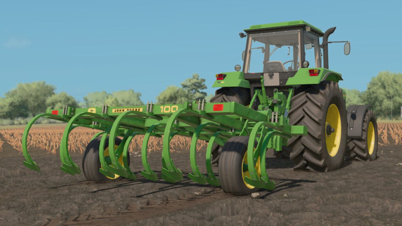 John Deere 100