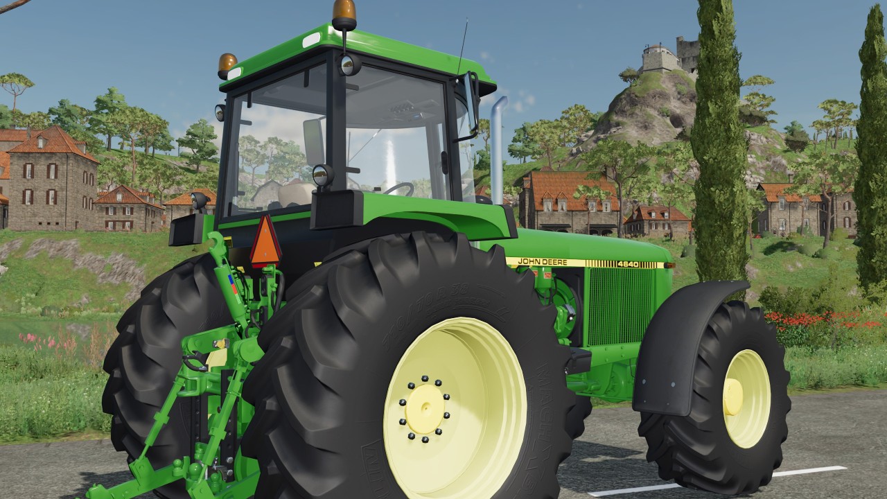 John Deere 4640