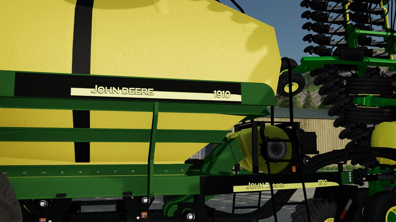 Пневматическая сеялка John Deere 50M