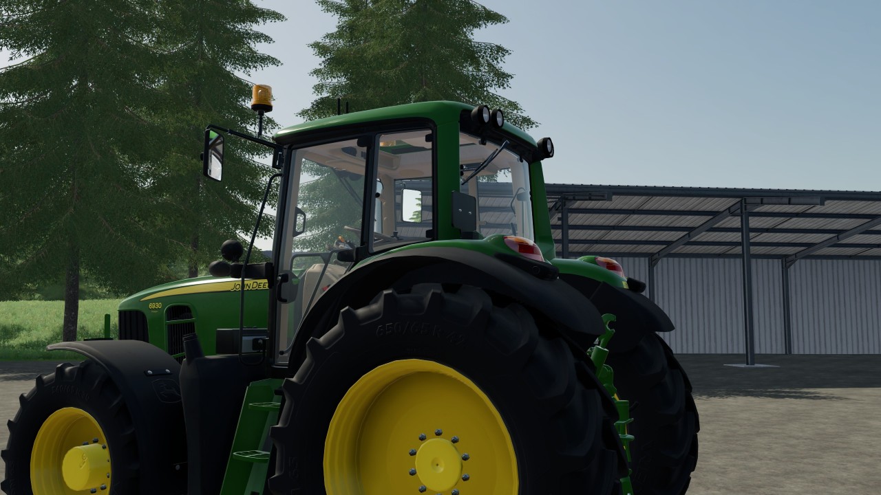 John Deere 6930