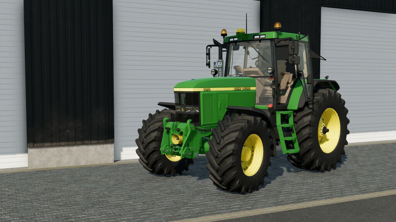 John Deere 7010