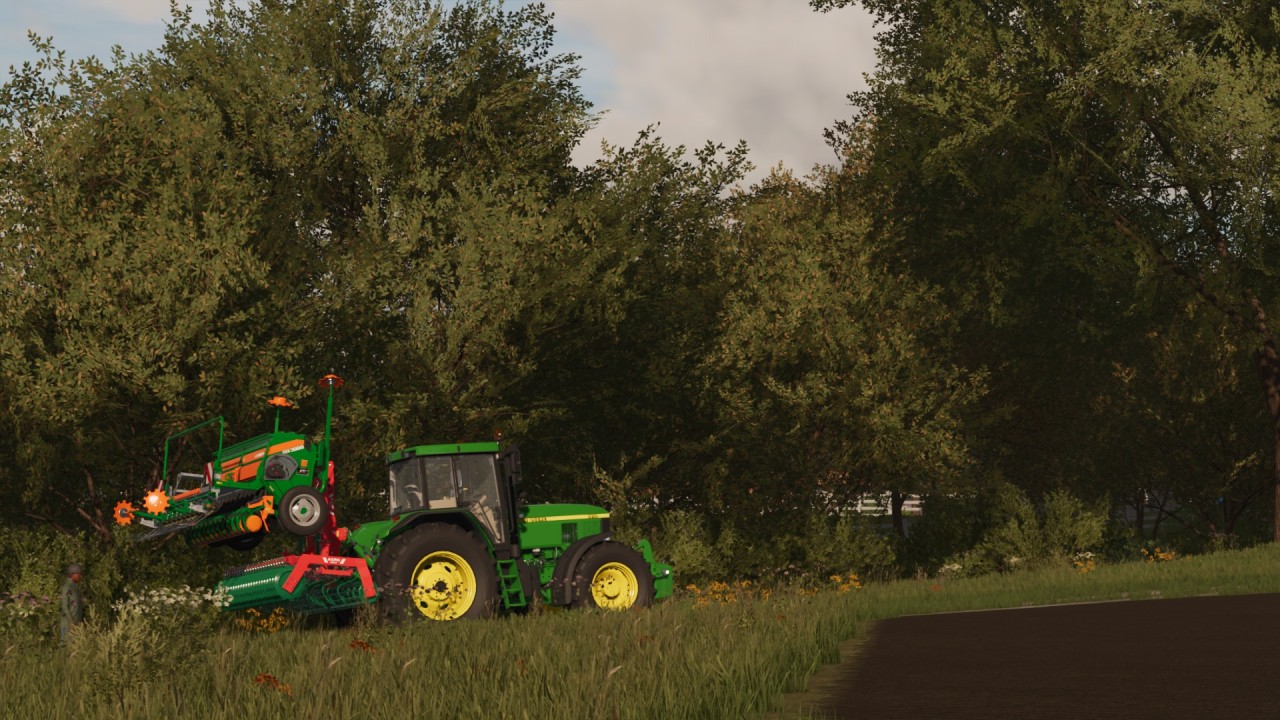 John Deere 7010 Series