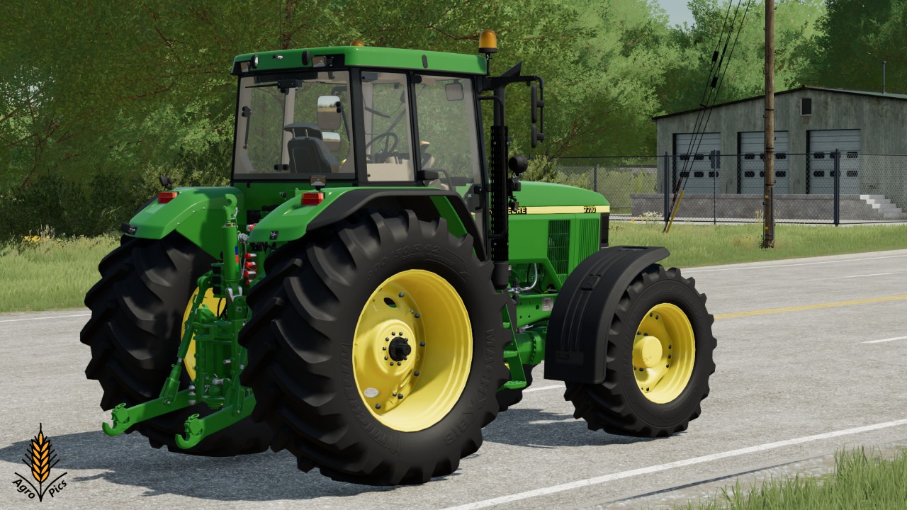 John Deere 7010 series