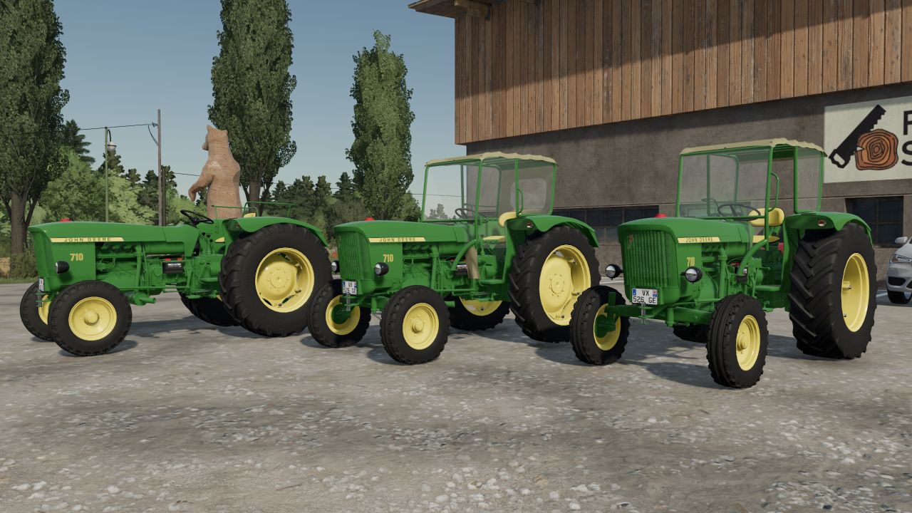 John Deere 710