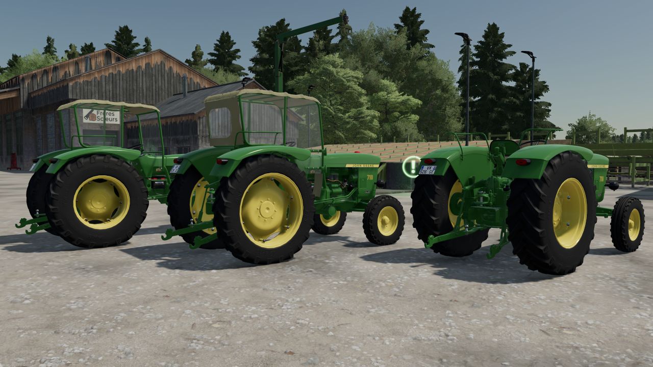 John Deere 710