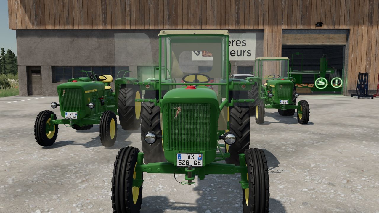 John Deere 710