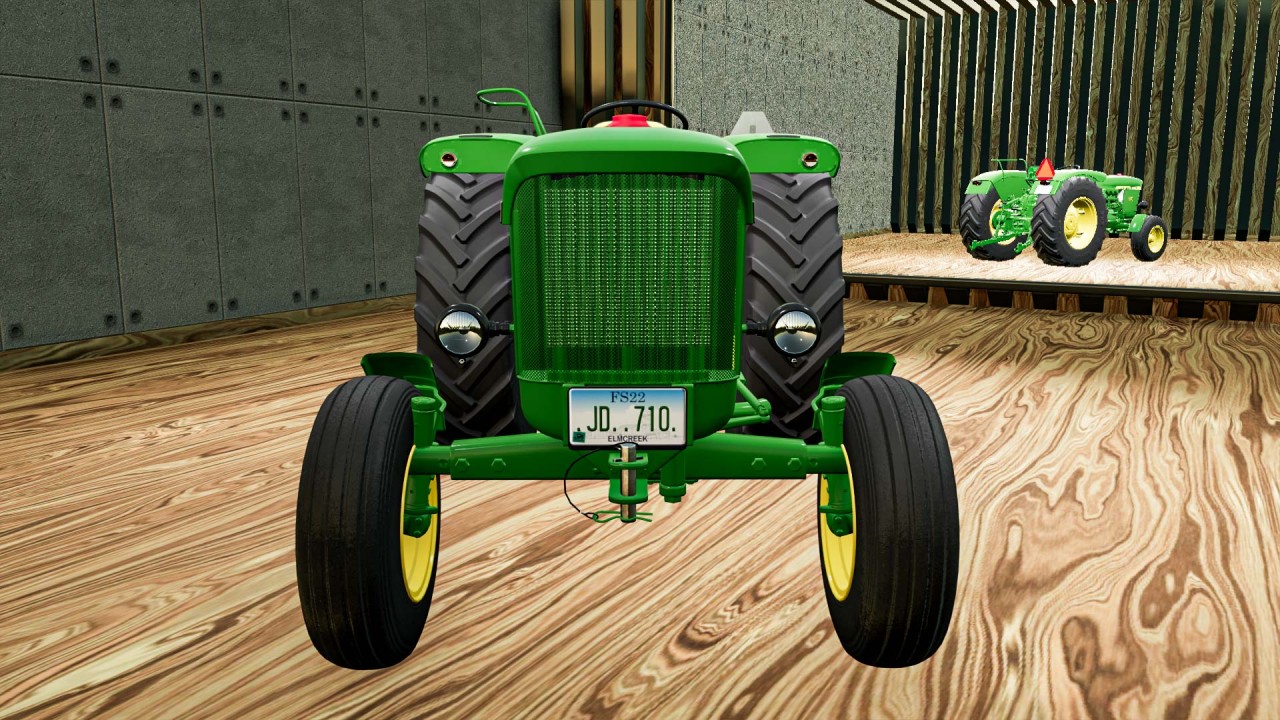 John Deere 710