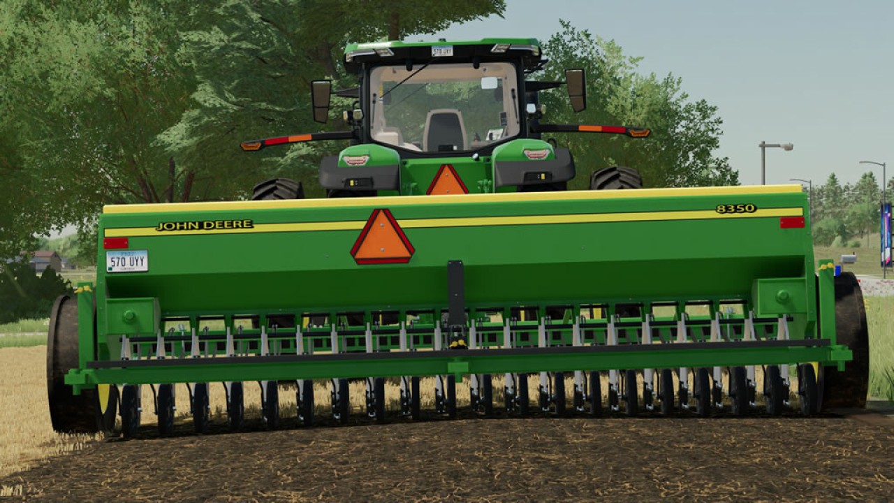 John Deere 8350