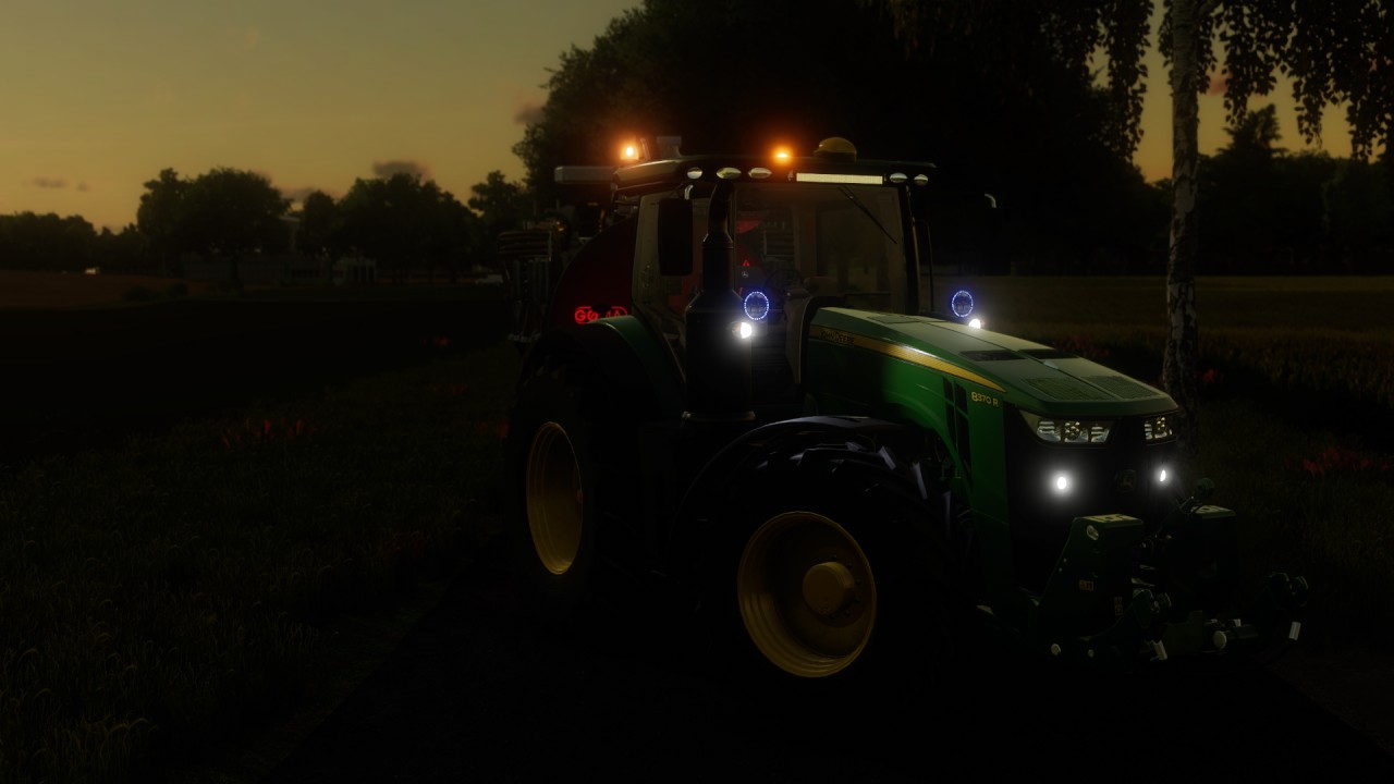 John Deere 8r